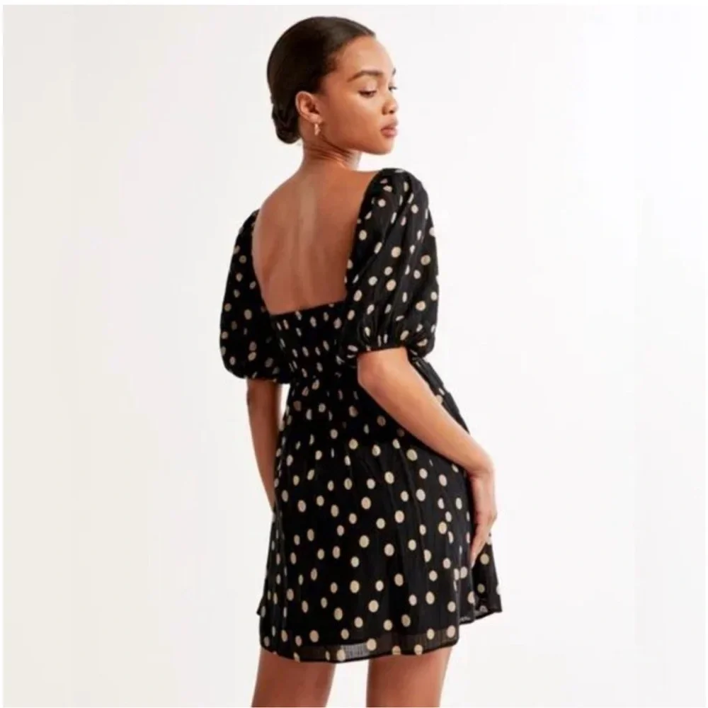 NWT Abercrombie Emerson Polka Dot Puff Sleeve Mini Dress XSMALL Petite